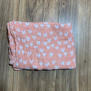 Aden and anais heart swaddle